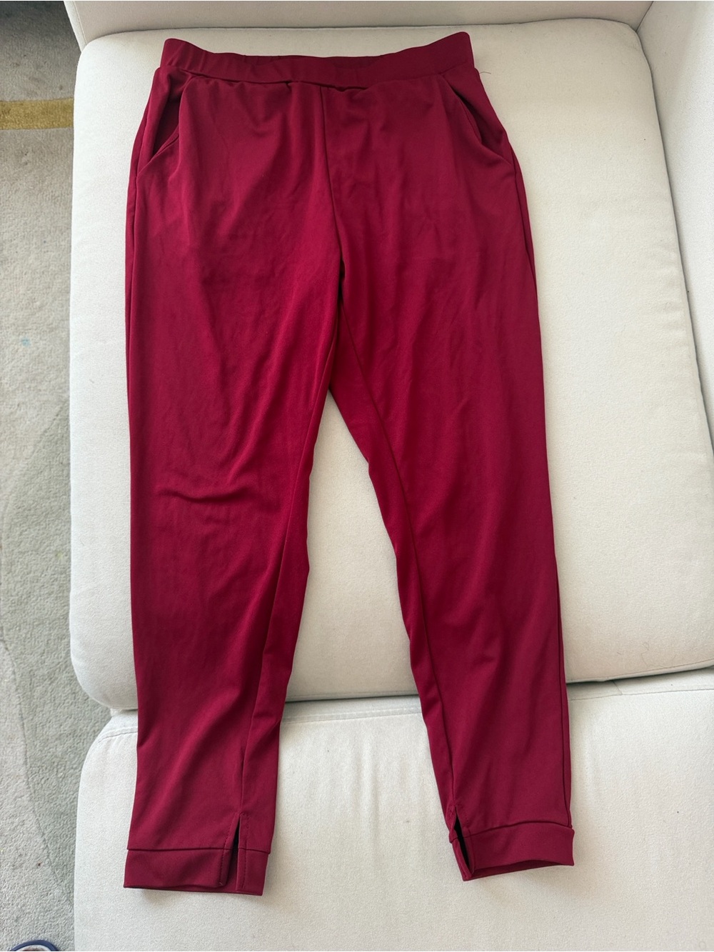 Women’s Burgundy Stretch Jogger Pants with pockets Size XL